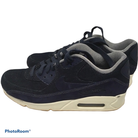 Nike Shoes - Nike Air Max Women’s Size 8 Blue denim Jean Shoes